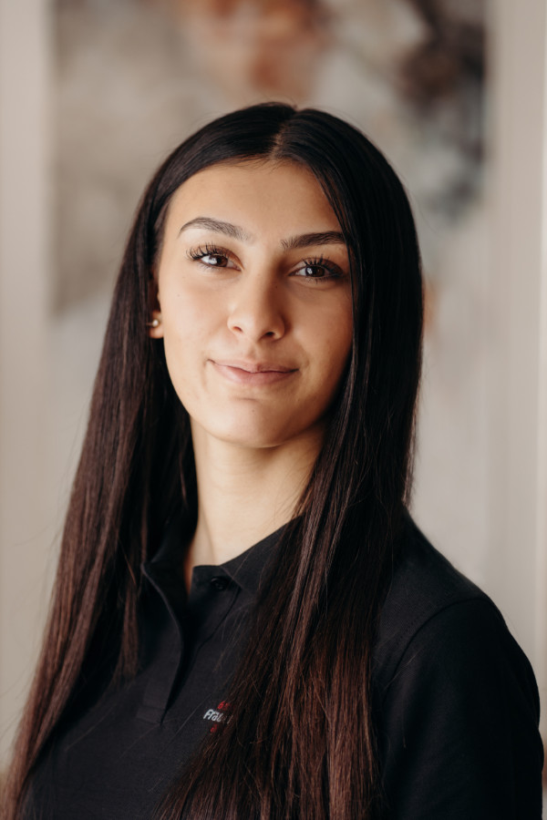 Frau Yigit